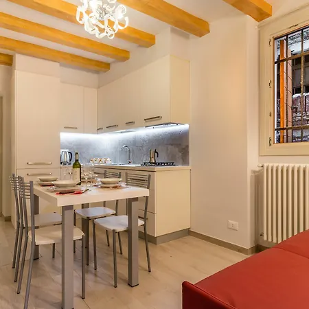 Apartment Bragora 3524 Between S. Marco & Biennale